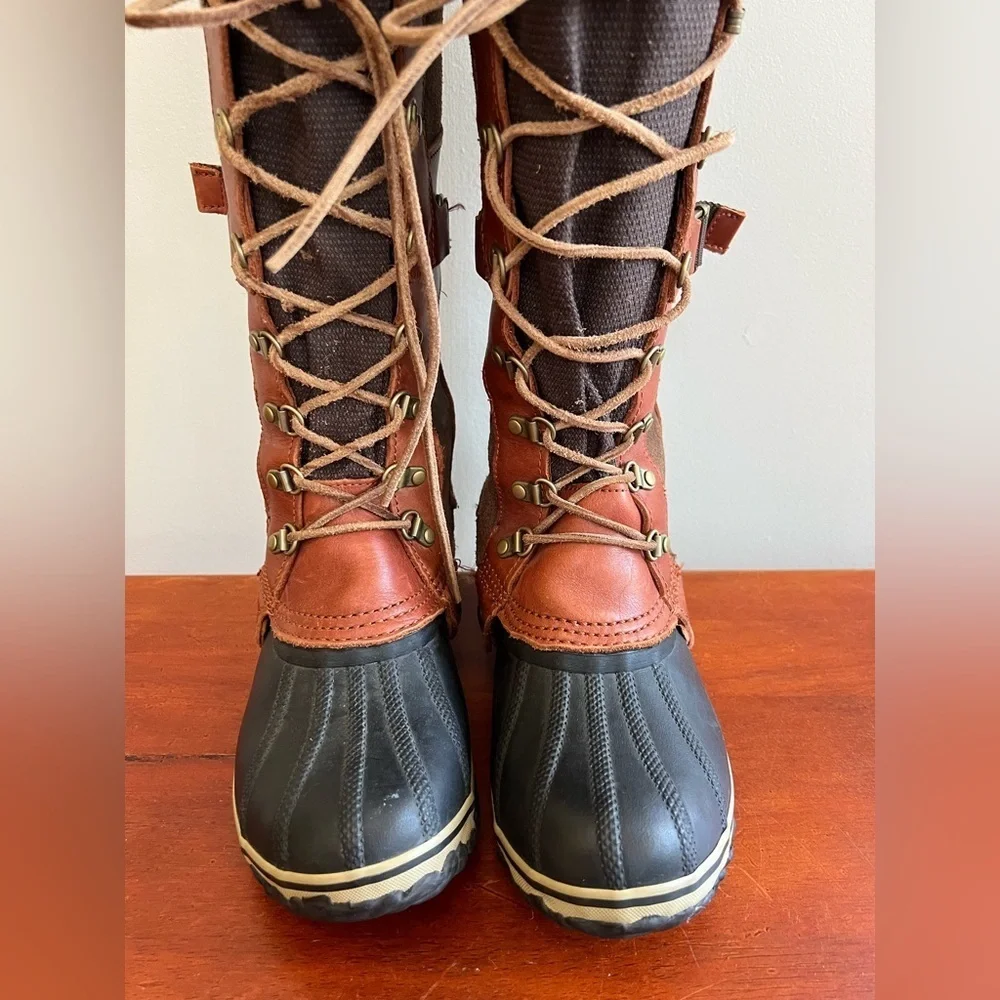 Sorel Conquest Carly II Tall Lace-Up Boot, Cognac/Tan/Black, 10